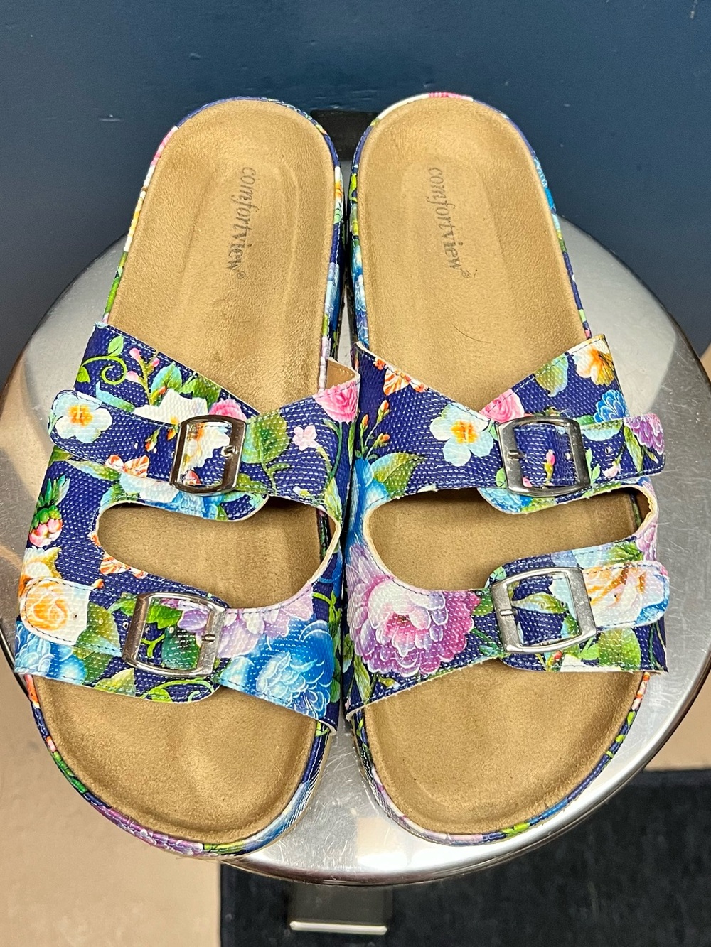 Comfortview Floral Double-Buckle Slide Sandals in Navy Floral size 10.5